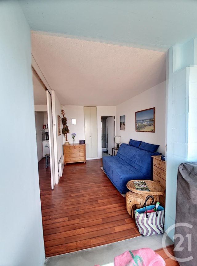 Appartement F2 à vendre - 2 pièces - 41.34 m2 - SOULAC SUR MER - 33 - AQUITAINE - Century 21 Agence Biran Appartement F2 à vendre - 2 pièces - 41.34 m2 - SOULAC SUR MER - 33 - AQUITAINE - Century 21 Agence Biran