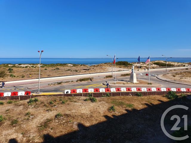 Appartement F2 à vendre - 2 pièces - 41.34 m2 - SOULAC SUR MER - 33 - AQUITAINE - Century 21 Agence Biran Appartement F2 à vendre - 2 pièces - 41.34 m2 - SOULAC SUR MER - 33 - AQUITAINE - Century 21 Agence Biran