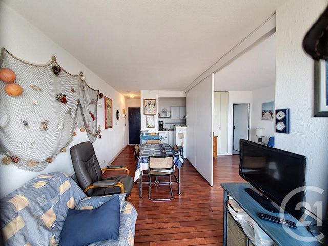 Appartement F2 à vendre - 2 pièces - 41.34 m2 - SOULAC SUR MER - 33 - AQUITAINE - Century 21 Agence Biran Appartement F2 à vendre - 2 pièces - 41.34 m2 - SOULAC SUR MER - 33 - AQUITAINE - Century 21 Agence Biran