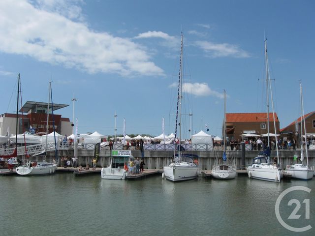 Appartement F3 à vendre - 3 pièces - 58.3 m2 - LE VERDON SUR MER - 33 - AQUITAINE - Century 21 Agence Biran Appartement F3 à vendre - 3 pièces - 58.3 m2 - LE VERDON SUR MER - 33 - AQUITAINE - Century 21 Agence Biran