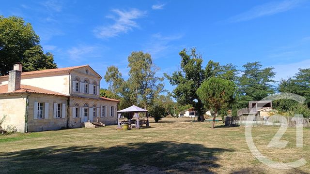 maison à vendre - 7 pièces - 253.7 m2 - ST VIVIEN DE MEDOC - 33 - AQUITAINE - Century 21 Agence Biran