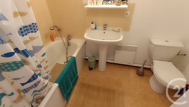 Appartement T4 à vendre - 4 pièces - 61.49 m2 - LE VERDON SUR MER - 33 - AQUITAINE - Century 21 Agence Biran