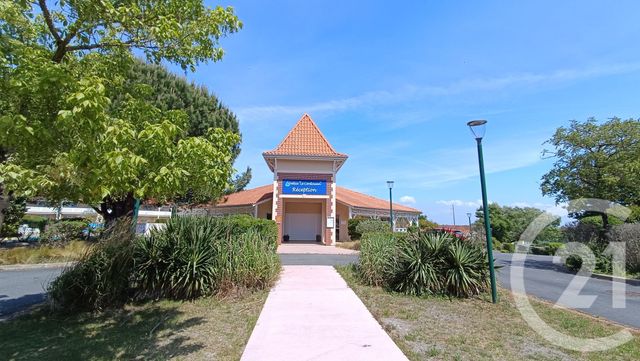 Appartement F3 à vendre - 3 pièces - 38.69 m2 - SOULAC SUR MER - 33 - AQUITAINE - Century 21 Agence Biran