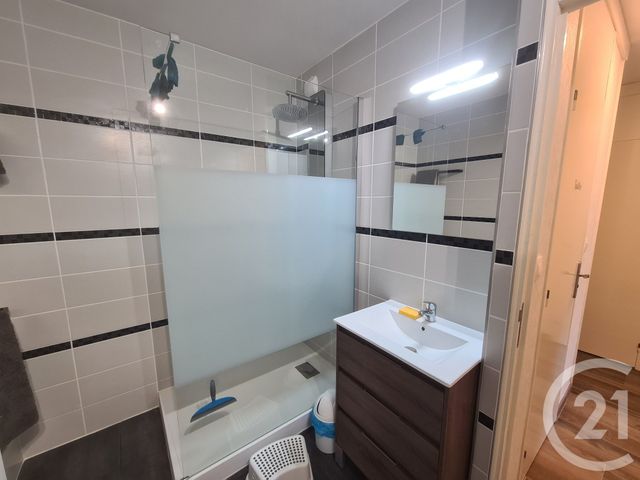 Appartement T3 à vendre - 3 pièces - 75.22 m2 - LE VERDON SUR MER - 33 - AQUITAINE - Century 21 Agence Biran