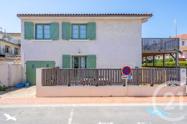 maison à vendre - 7 pièces - 111.08 m2 - SOULAC SUR MER - 33 - AQUITAINE - Century 21 Agence Biran