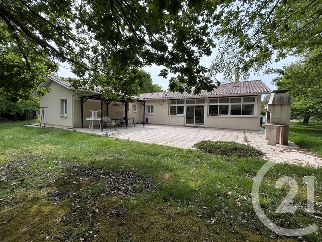 maison à vendre - 5 pièces - 140.58 m2 - ST VIVIEN DE MEDOC - 33 - AQUITAINE - Century 21 Agence Biran
