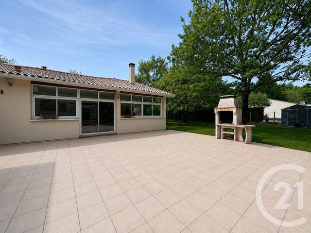 maison à vendre - 5 pièces - 140.58 m2 - ST VIVIEN DE MEDOC - 33 - AQUITAINE - Century 21 Agence Biran