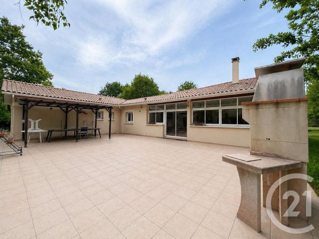 maison à vendre - 5 pièces - 140.58 m2 - ST VIVIEN DE MEDOC - 33 - AQUITAINE - Century 21 Agence Biran
