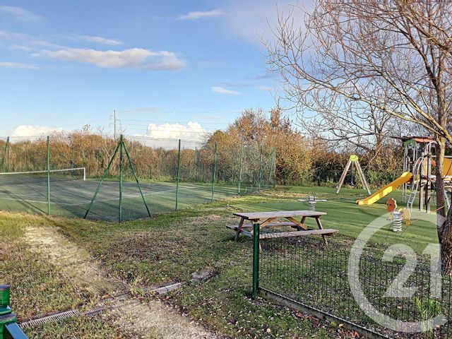 Appartement T3 à vendre - 4 pièces - 44.51 m2 - SOULAC SUR MER - 33 - AQUITAINE - Century 21 Agence Biran