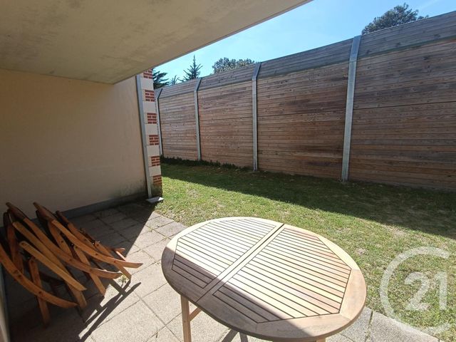 Appartement T3 à vendre - 4 pièces - 44.51 m2 - SOULAC SUR MER - 33 - AQUITAINE - Century 21 Agence Biran