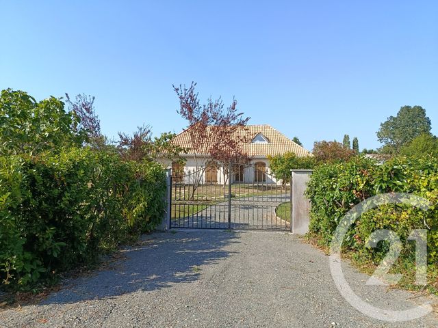 maison à vendre - 5 pièces - 201.39 m2 - TALAIS - 33 - AQUITAINE - Century 21 Agence Biran