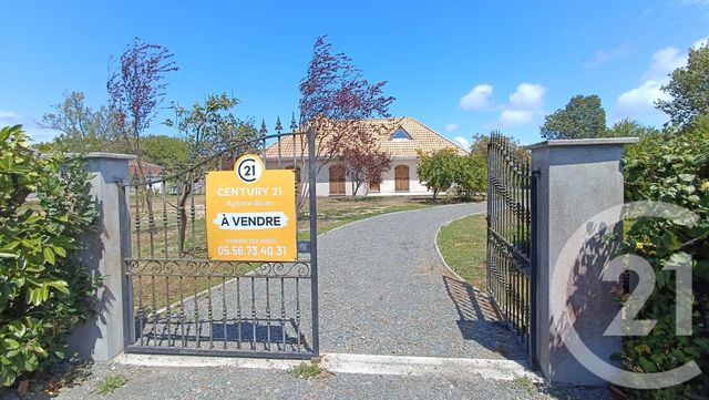 maison à vendre - 5 pièces - 201.39 m2 - TALAIS - 33 - AQUITAINE - Century 21 Agence Biran