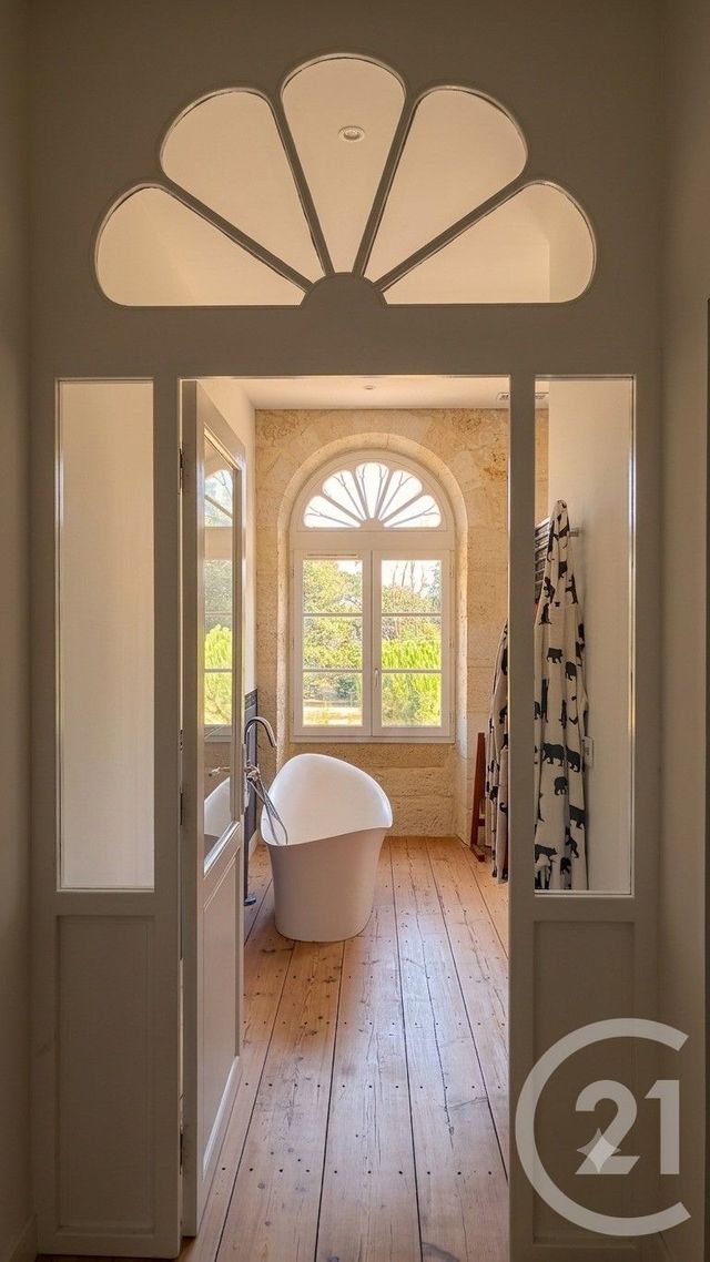 maison à vendre - 7 pièces - 253.7 m2 - ST VIVIEN DE MEDOC - 33 - AQUITAINE - Century 21 Agence Biran