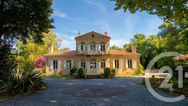 maison à vendre - 7 pièces - 253.7 m2 - ST VIVIEN DE MEDOC - 33 - AQUITAINE - Century 21 Agence Biran