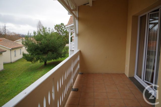 Afficher la photo en grand Appartement F3 à vendre - 3 pièces - 41.4 m2 - SOULAC SUR MER - 33 - AQUITAINE - Century 21 Agence Biran